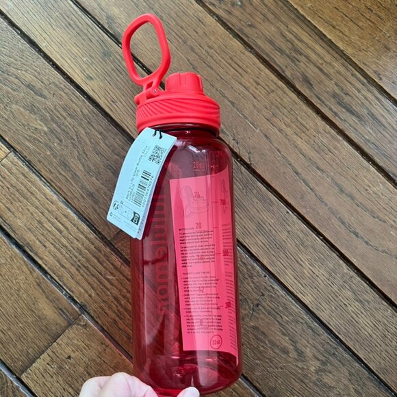 NWT Back to Life Clear Water Bottle 32oz - Lululemon Red - Picture 4 of 7